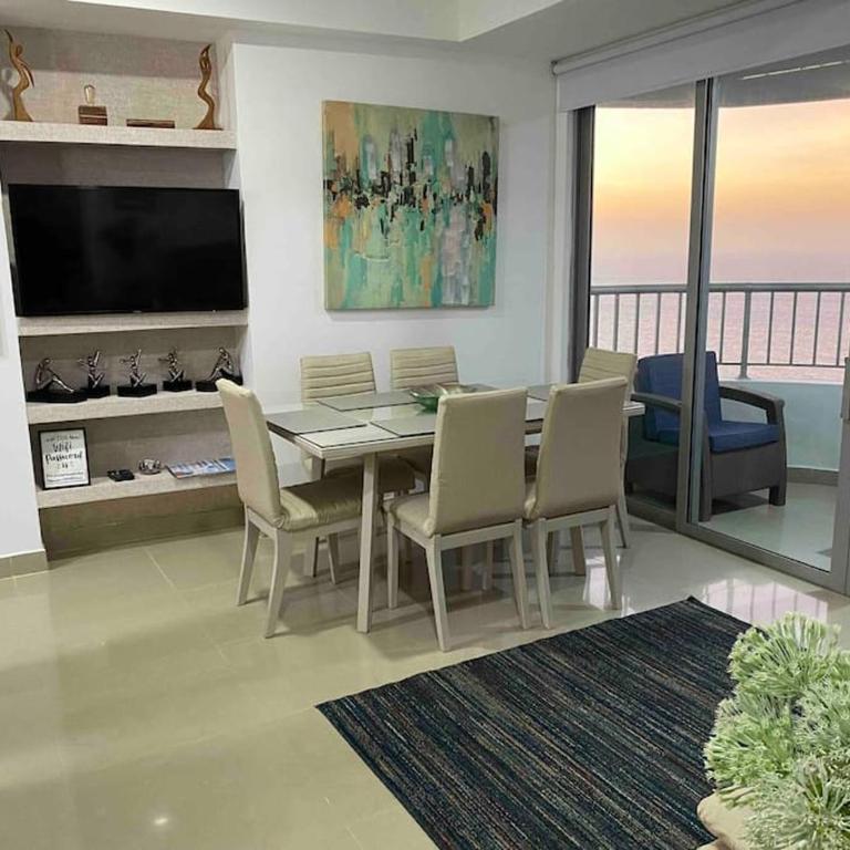 Apto 3002 Cartagena frente al mar- edificio Palmetto, piso 30 - Apartamento de 2 dormitorios - 64