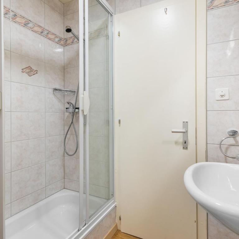 Les Platanes F1 - 6 pers - centre - Apartment mit 3 Schlafzimmern - 18