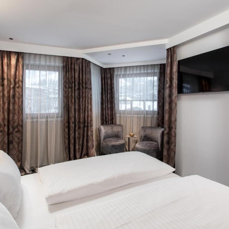 Hotel Gappmaier - Familienzimmer mit Balkon - 4