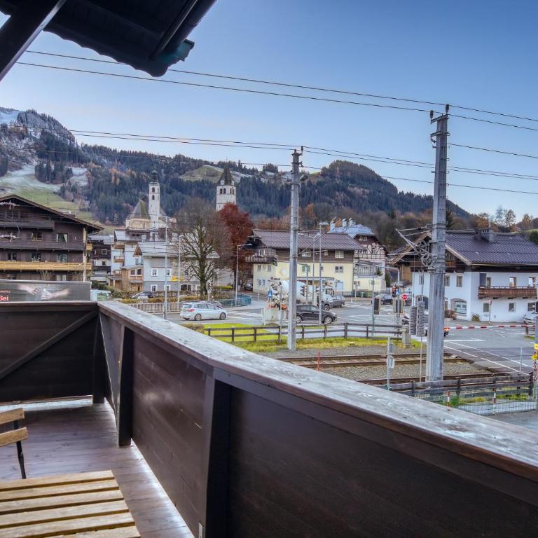 NA-Home Kitzbühel - One-Bedroom Apartment with Balcony and Mountain View - 8