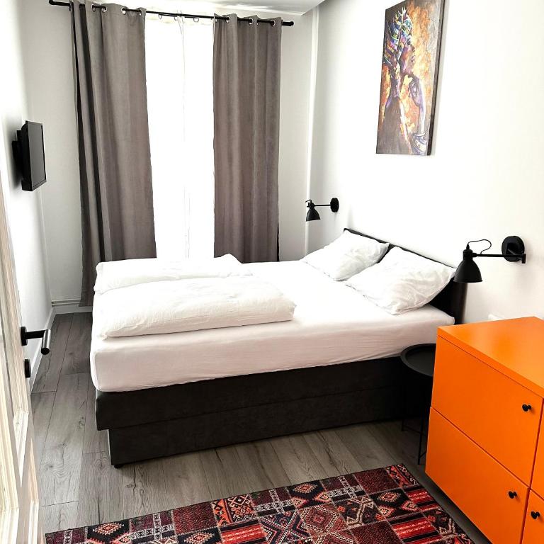 Central Sarajevo Apartment with Terrace & Free Parking - One-Bedroom Apartment - 27