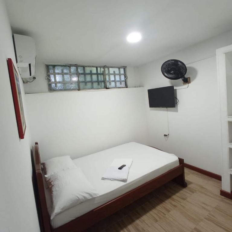 Hostal El Mohan - Habitación Doble con aire acondicionado - 1
