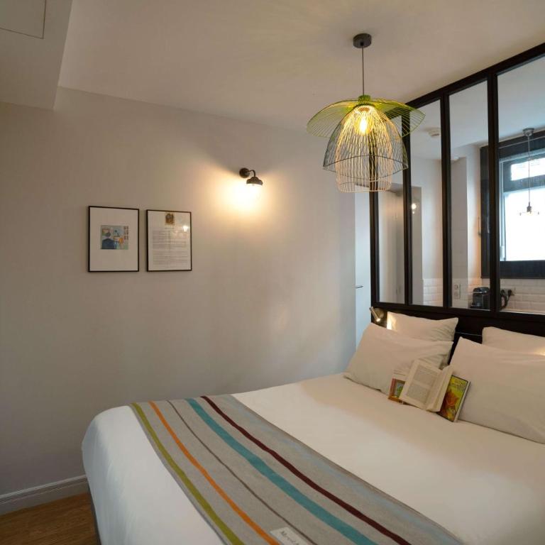 Hotel Litteraire Marcel Ayme, BW Premier Collection - Studio avec Kitchenette - 3