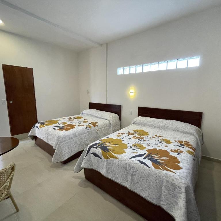 Hotel Allende - Habitación Doble - 2 camas - 5