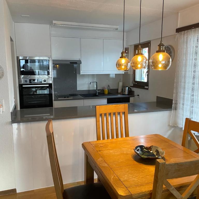 Modern Täsch Apartment with Free Parking - Apartment mit 2 Schlafzimmern - 17