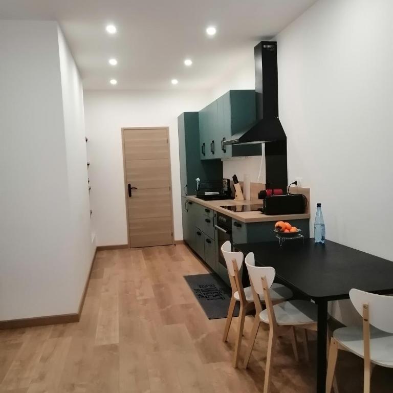 Charmant appartement en centre-ville - Apartment mit 1 Schlafzimmer - 6
