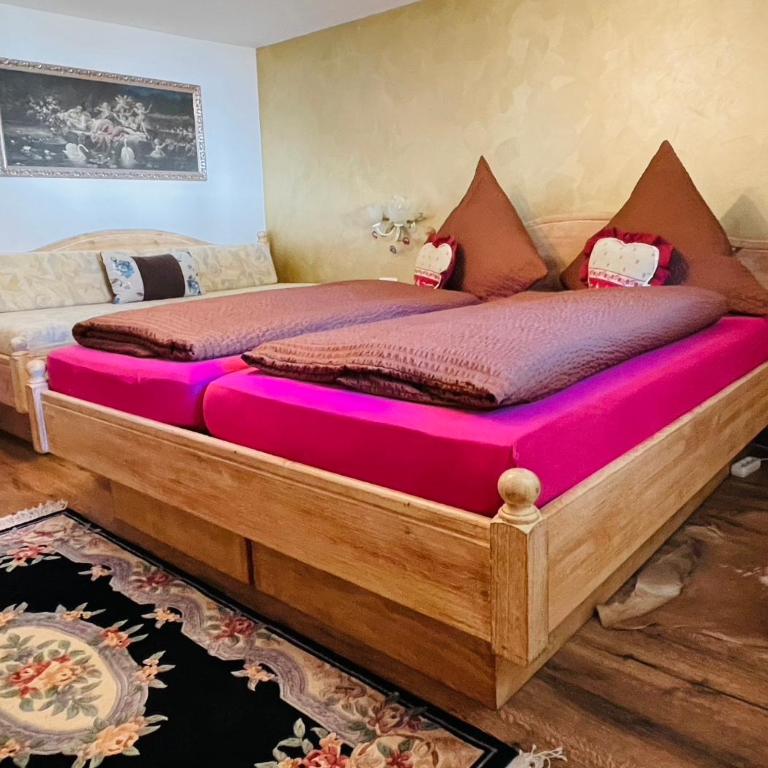 Ferienwohnung Alpensymphonie mit 110 m2 und sonnigem Balkon - Apartamento con balcón - 1