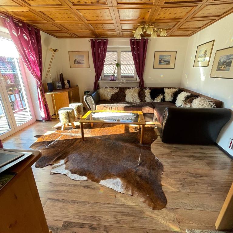 Ferienwohnung Alpensymphonie mit 110 m2 und sonnigem Balkon - Apartamento con balcón - 29