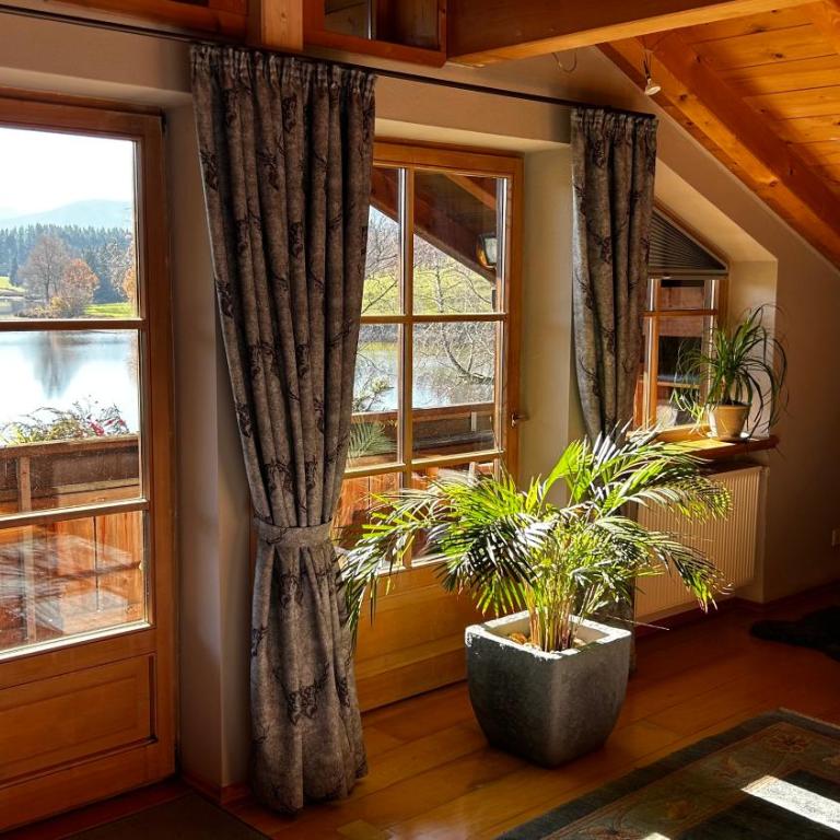 Direkt am See mit Bergblick - Apartment mit 2 Schlafzimmern - 2