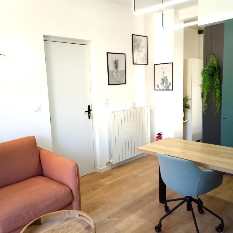 Villa Oasis - Appartements à thèmes - Appartement 1 Chambre Standard - 2