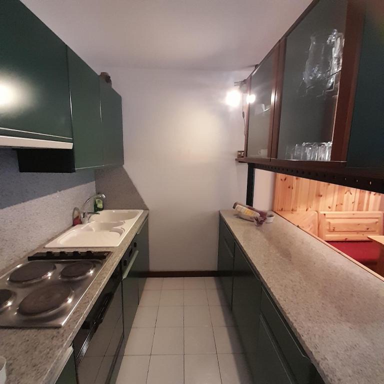 Casa Campiglio Centro Piano Alto con Vista - Appartamento con 2 Camere da Letto - 10