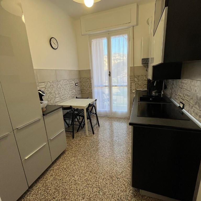 Gaslini Sea House - Two-Bedroom Apartment - 14