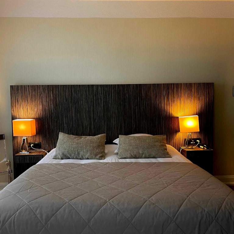 Hôtel La Réserve - Chambre Double de Luxe - Vue sur Lac - 6