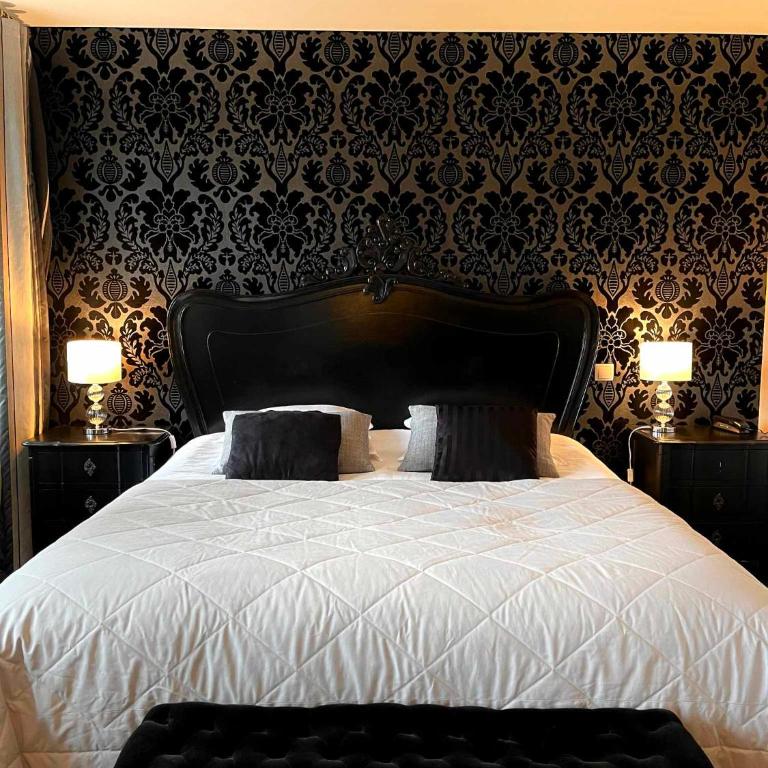 Hôtel La Réserve - Chambre Double de Luxe - Vue sur Lac - 3