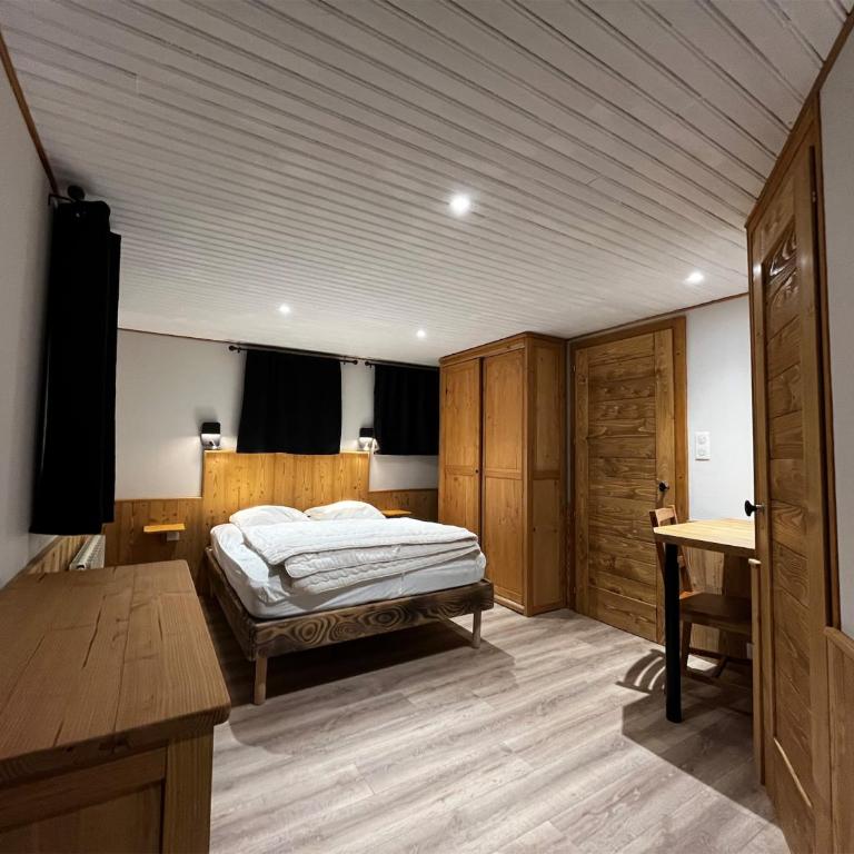 Gite "Les Essis" - Maison 1 Chambre - 13