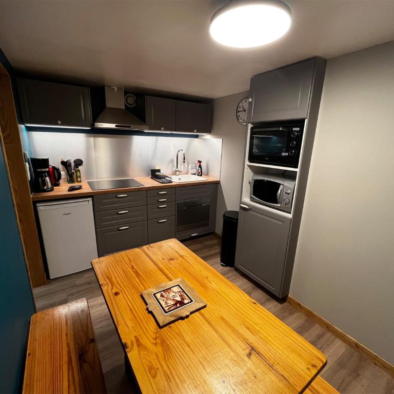 Gite "Les Essis" - Maison 1 Chambre - 6