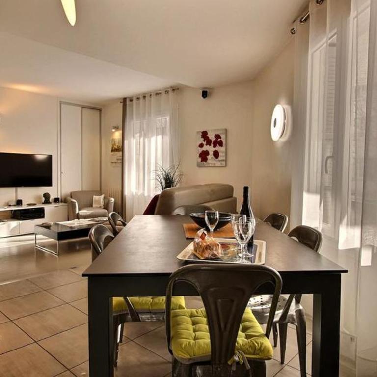 Lyon Superbe Appartement Parc Tête d'Or 95 M2 Clim Parking - Appartement - 6