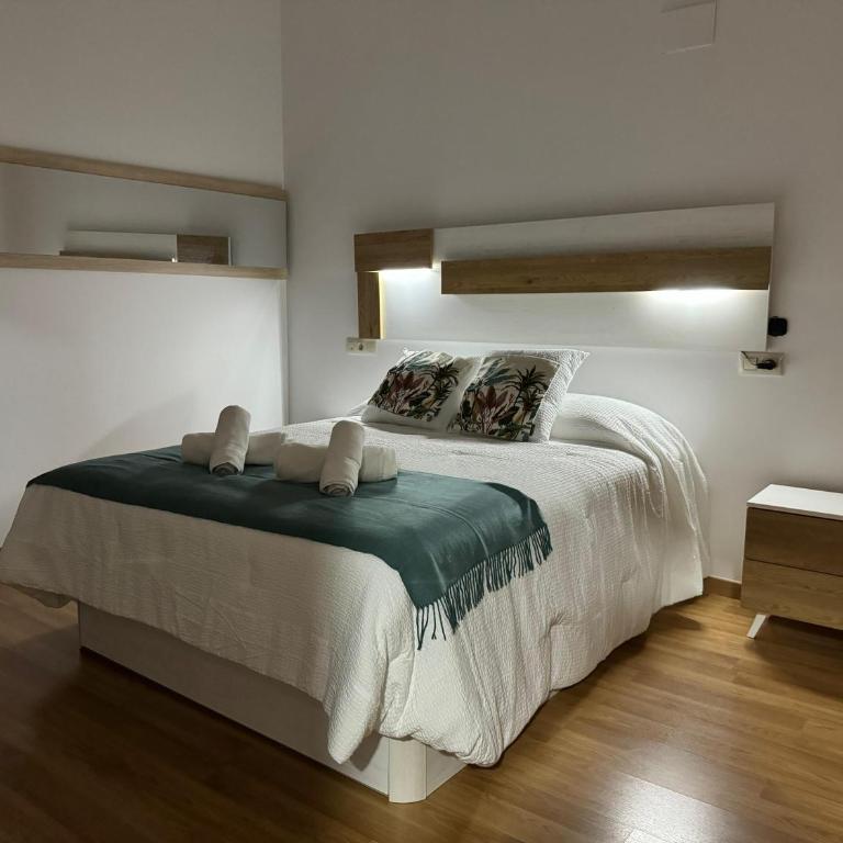 MR Apartamentos 2 - Apartamento de 3 dormitorios - 1