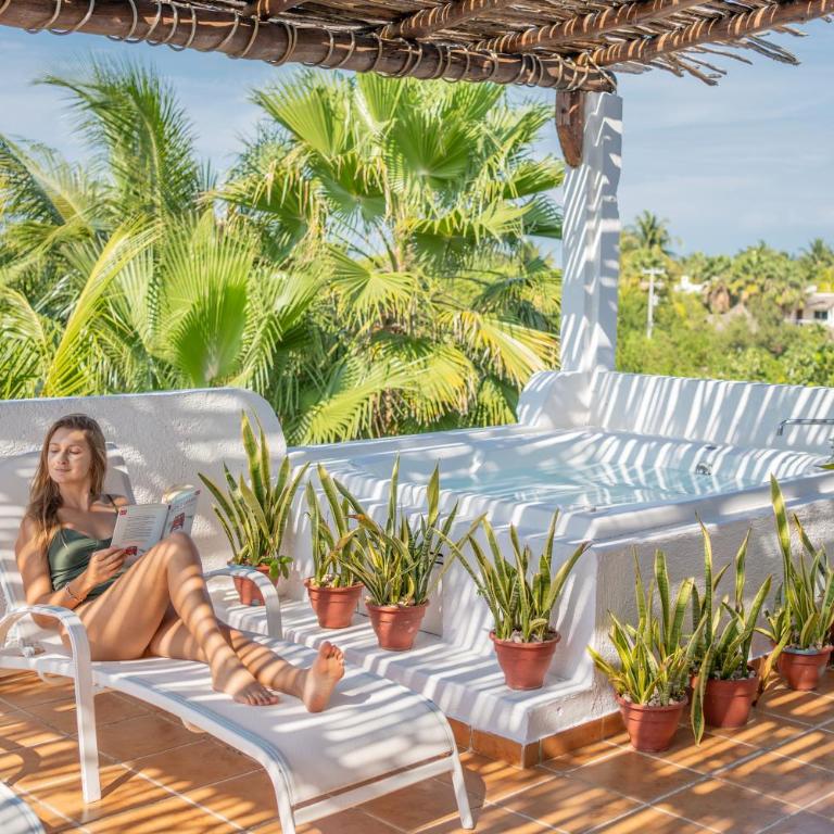 Sirenas Caribbean Rooms Holbox - Habitación Cuádruple con terraza - 2