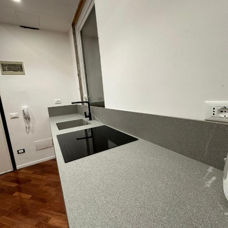Whouse suite apartament indipendenza - Appartamento con 1 Camera da Letto - 16