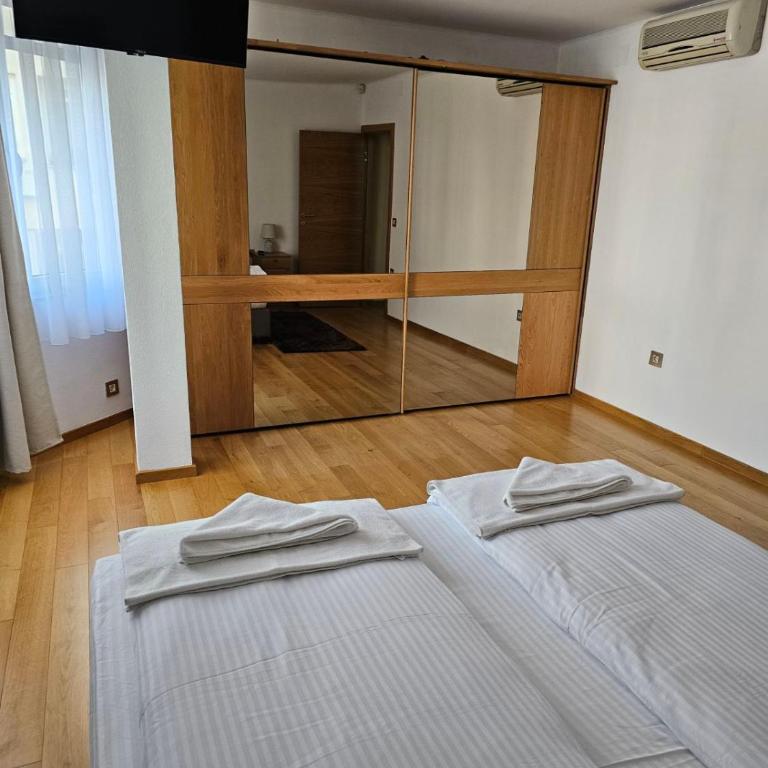 APARTMAN CENTAR BULEVAR EX sa GARAZOM - Apartman - 6