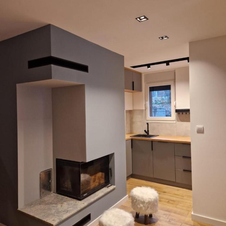 Mountain Dreams - Three-Bedroom Apartment - 32