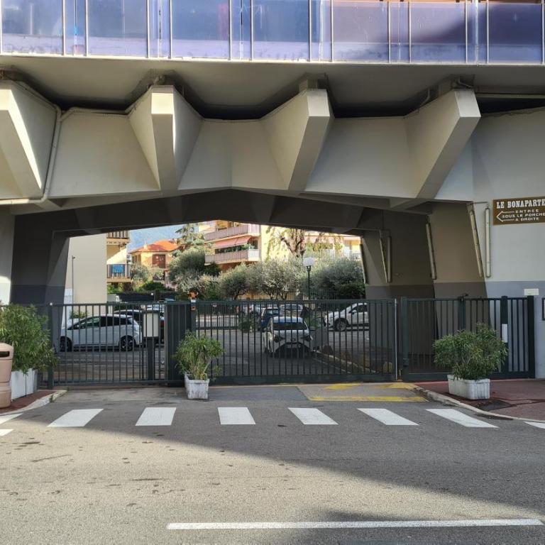 Villa LaDoRe, Apt 2 chambres dans maison, 55m2, 100m des plages, parking - Appartement 2 Chambres - 24