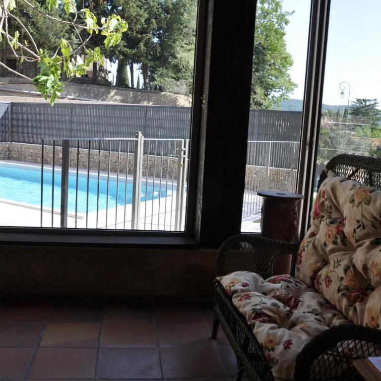 Maison de caractère au coeur de la Provence - Villa - 7