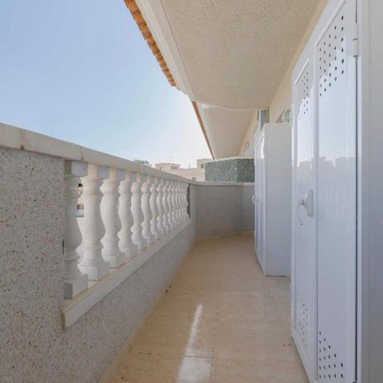 Atico Chill out playa y piscina Campello - Apartamento de 3 dormitorios - 26