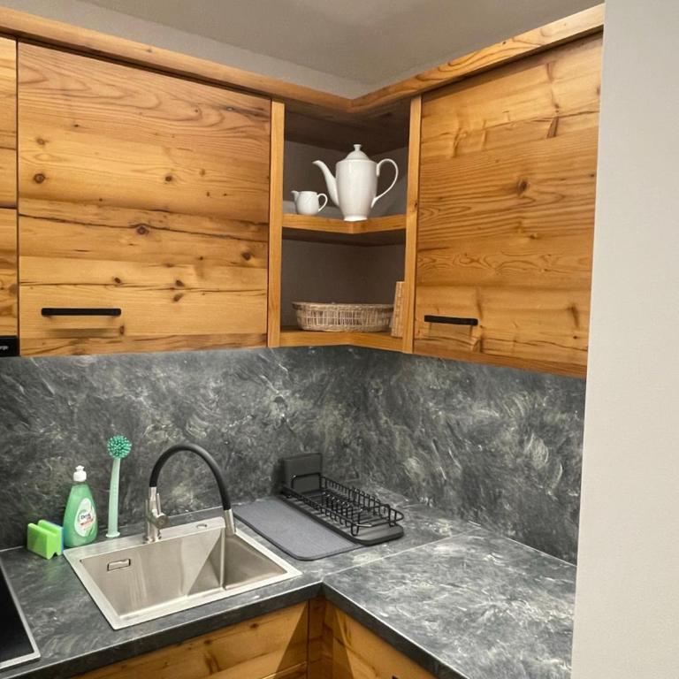 Pension und Apartment Edelweiß - Appartement avec Balcon - 11