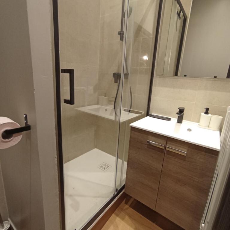 Le 12 wifi neuf app 01 - Apartment mit 1 Schlafzimmer - 2