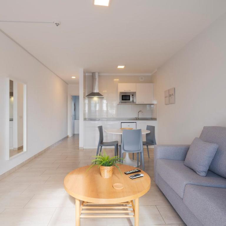 Apartamentos Fayna - One-Bedroom Deluxe Apartment - 7
