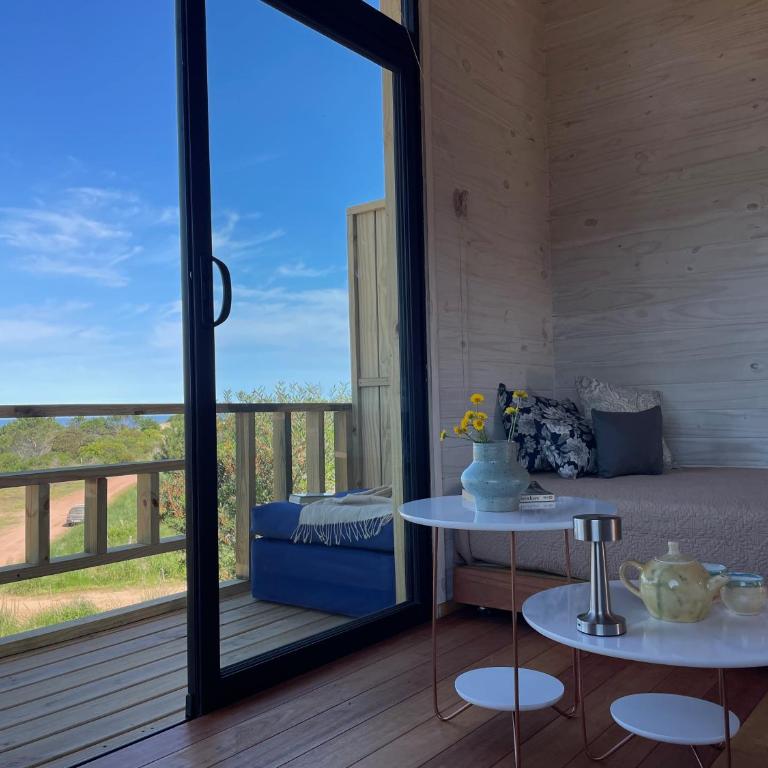 Eco Boutique B&B - Deluxe Double Room with Balcony and Sea View - 9