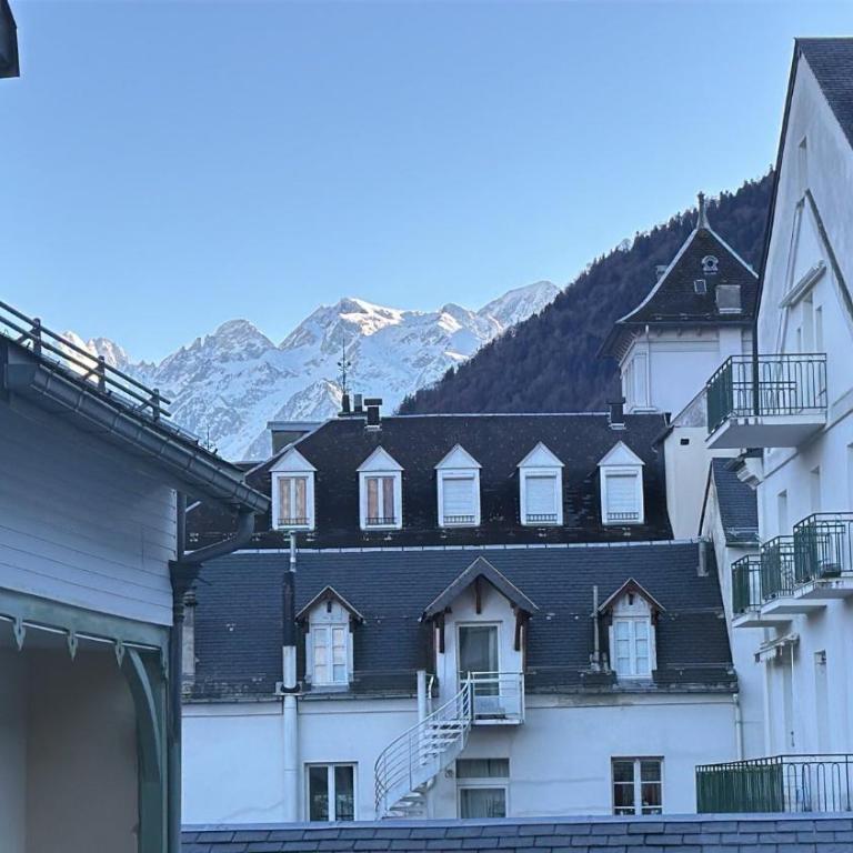 Sacaron24, T2 bis, centre Luchon, wifi, parking - Appartement 2 Chambres - 11