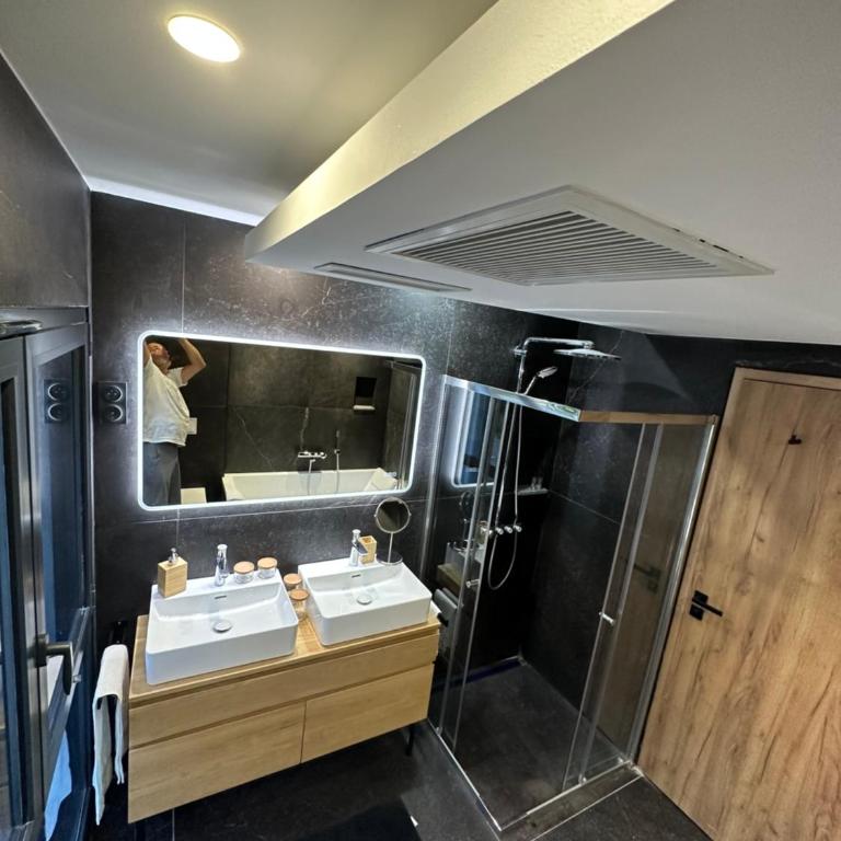Le Paradis Blanc luxueux Chalet Spa Serre-Chevalier - Chalet - 66