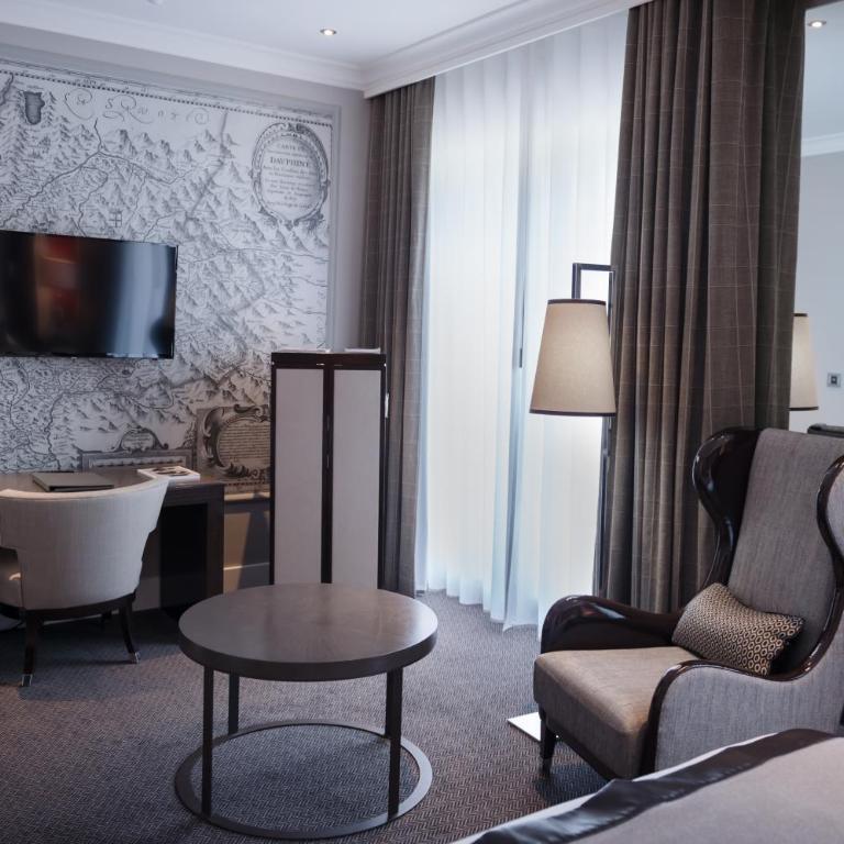 Park Hotel Grenoble - Handwritten Collection - Chambre Lit Queen-Size Deluxe - Vue sur Ville - 9