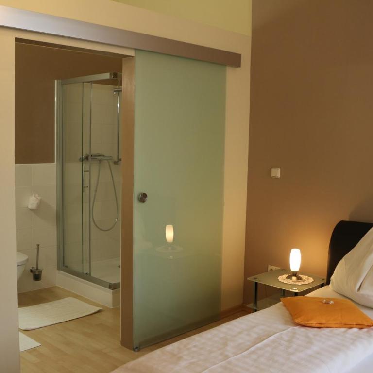 Privatpension Lang - Camera Familiare - 1