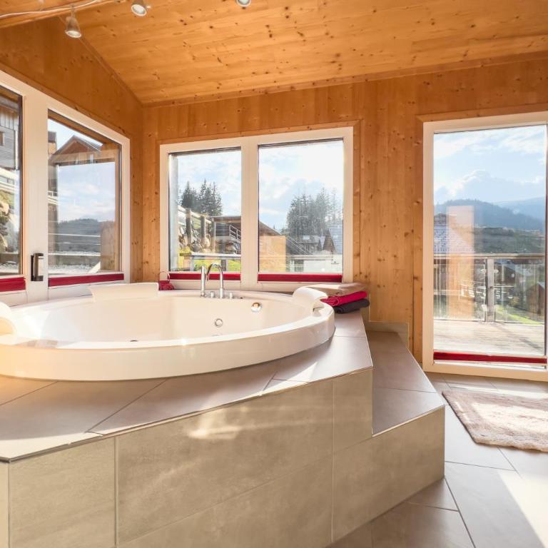 1A Chalet "Wolke" Wandern, Grillen, Wellness im Traumhaus - Chalet - 2