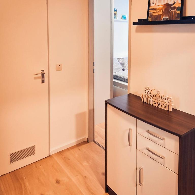 Weideglück-Zentral-Dampfdusche - Deluxe Apartment mit 1 Schlafzimmer und Gartenblick - 9