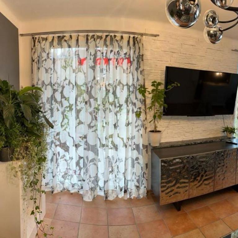 Haus Schmidhuber Ferienwohnung 5 mit Garten und sonniger Terrasse - Apartment mit 1 Schlafzimmer - 16