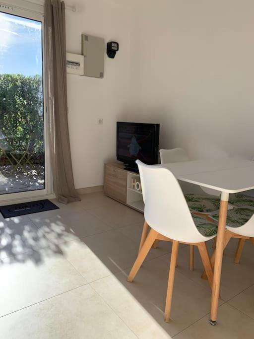 Maisonnette dans belle résidence - Appartement 1 Chambre - 3