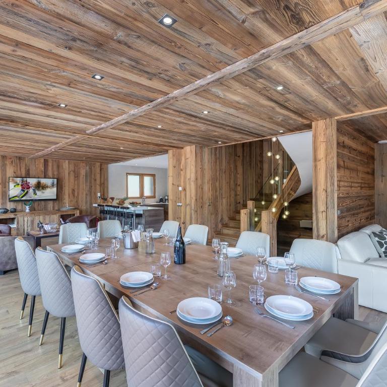 Chalet Kashmir 5MIN des pistes en voiture parking privé, spa, sauna - Chalet - 5