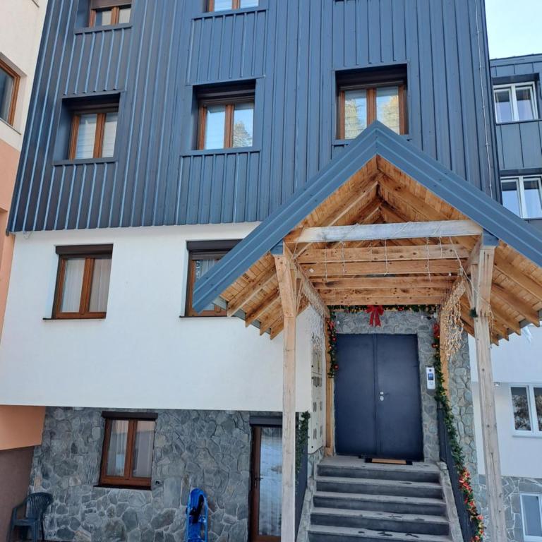 Apartman Moj mir Jahorina - Three-Bedroom Apartment - 17