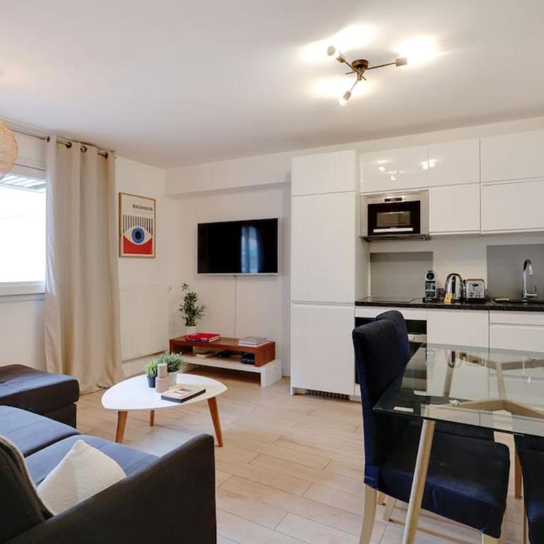 Charming FLAT - Père Lachaise - Two-Bedroom Apartment - 1