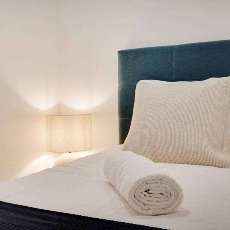Charming FLAT - Père Lachaise - Two-Bedroom Apartment - 10