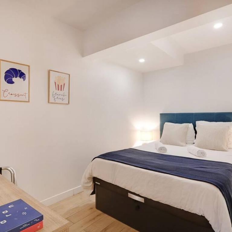 Charming FLAT - Père Lachaise - Two-Bedroom Apartment - 7