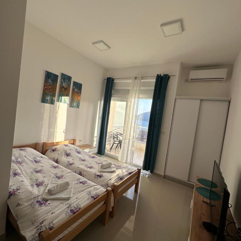 ApartBrajovic67 - Apartment with Sea View - 6