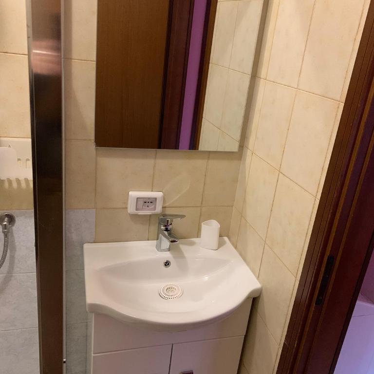 Appartamento brevi periodi "Pedrini's Welcome Home" - Casa con 3 Camere da Letto - 43