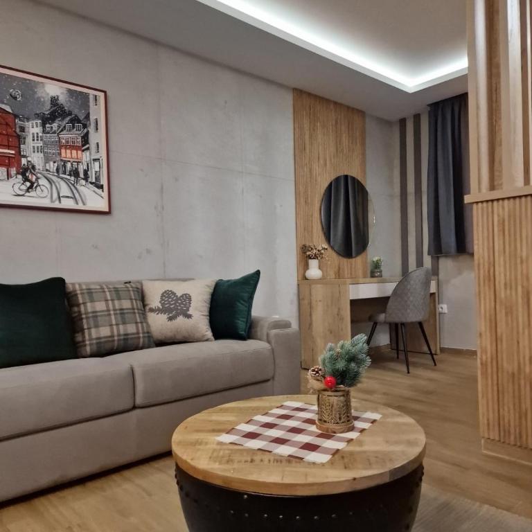 Apartman 318 - Sunčana Planina - Dvokrevetna Soba s Bračnim Krevetom/Zasebnim Krevetima i Kupatilom - 2
