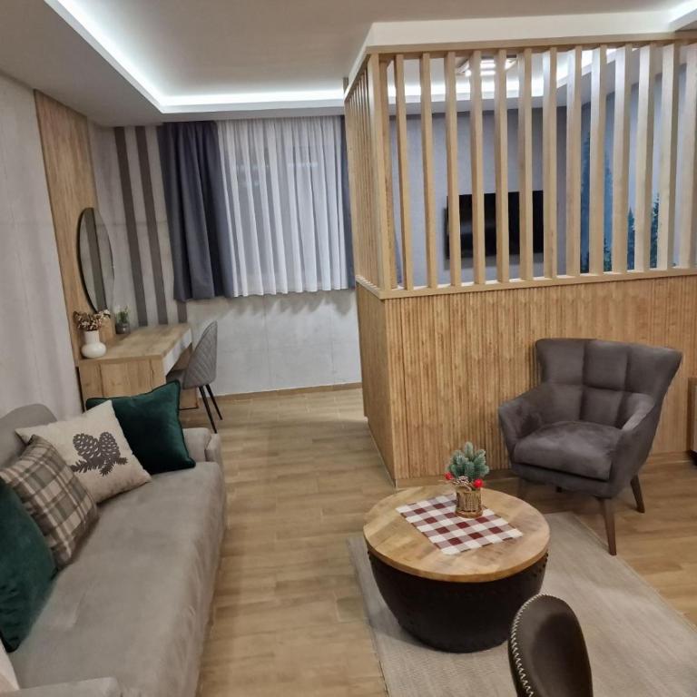 Apartman 318 - Sunčana Planina - Dvokrevetna Soba s Bračnim Krevetom/Zasebnim Krevetima i Kupatilom - 4